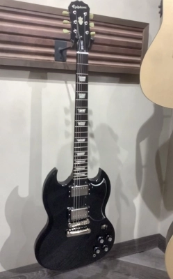 Epiphone - SG- standard pro 2